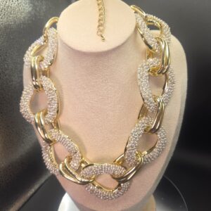 Vintage Chunky Chain Necklace with Pearls.  18" long + 3" extender