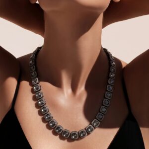 Women's Luxury Hip-Hop Square Link Necklace with Cushion-Cut Rhinestones